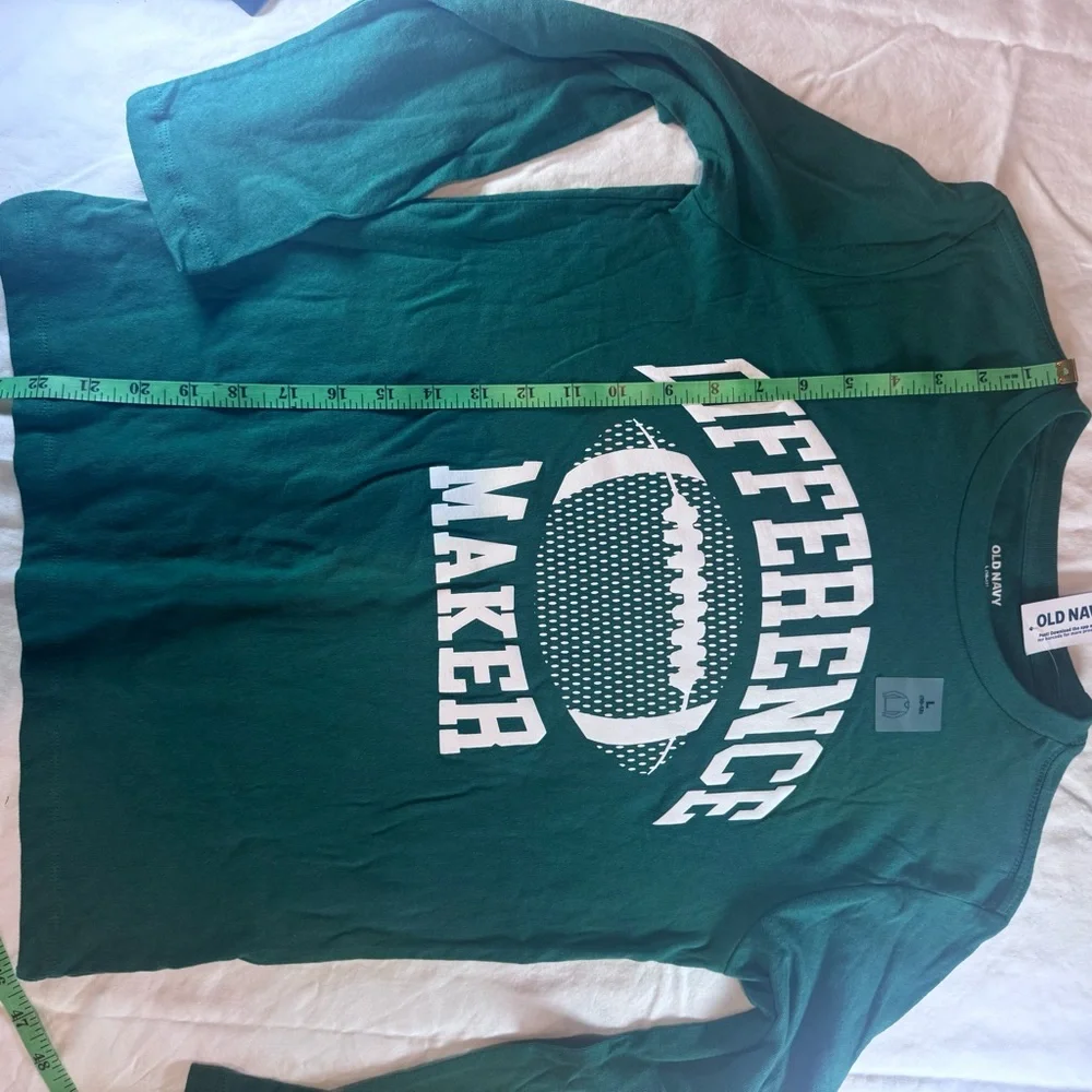 Old‎ Navy Kids Long Sleeve Tee in Green with Football Graphic, Large